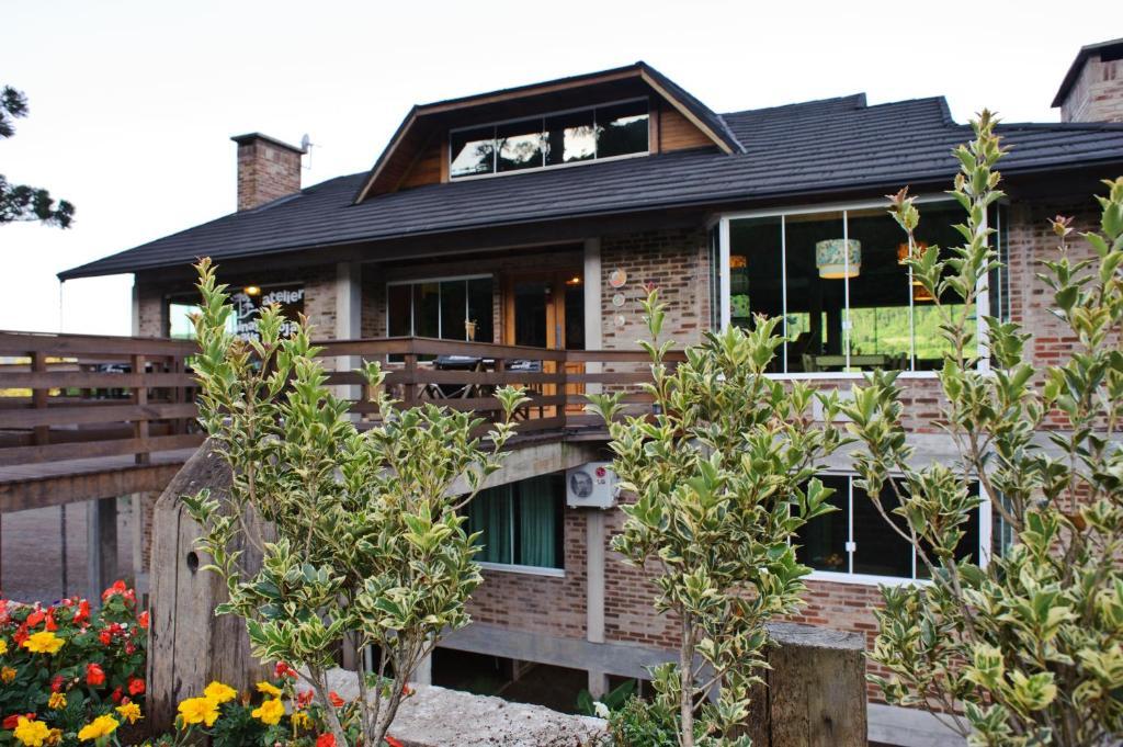 Bina'S Haus Pousada, Cafeteria E Atelier Нова Петрополис Екстериор снимка